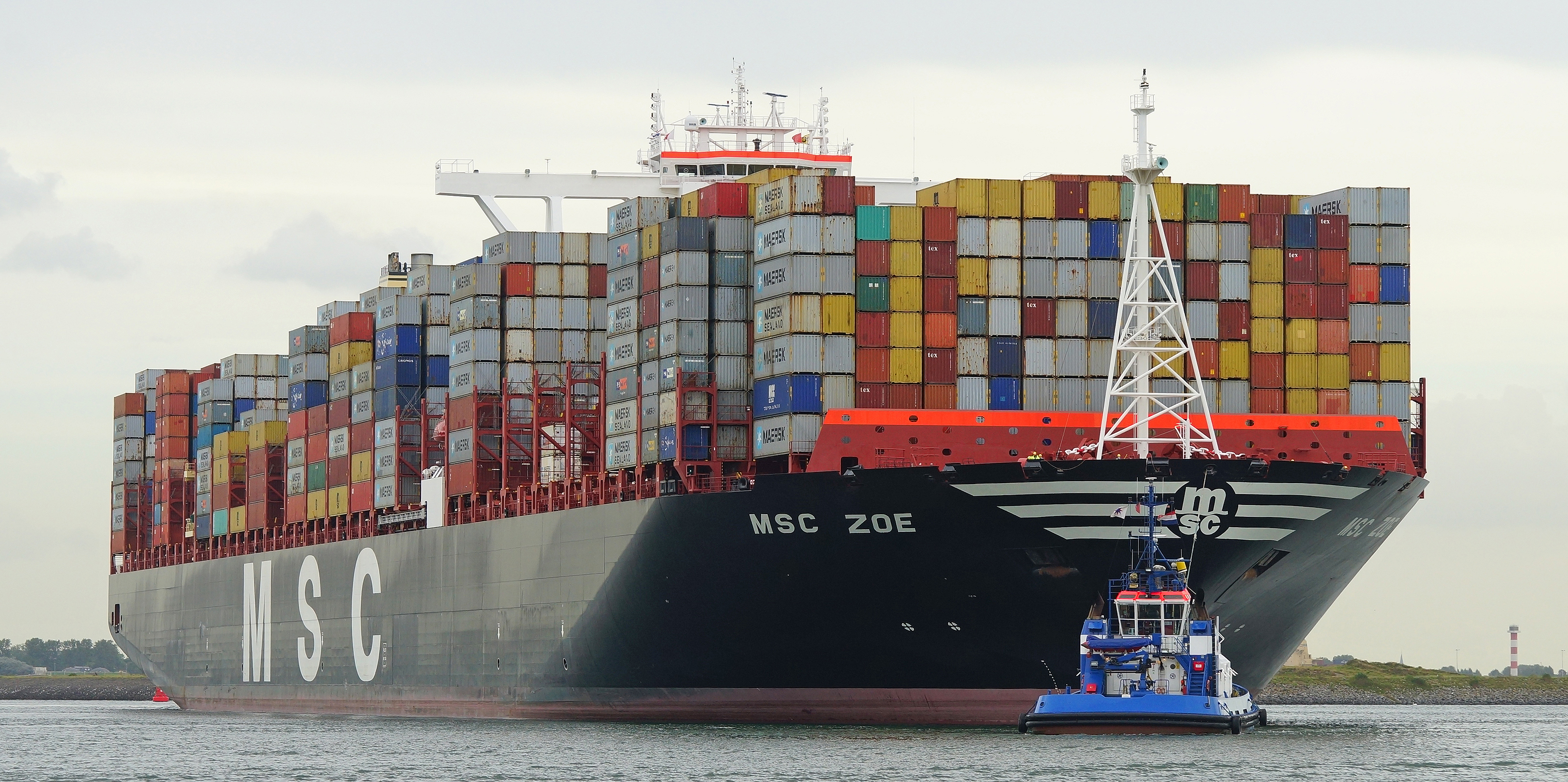 MSC Zoe ship 2015 003